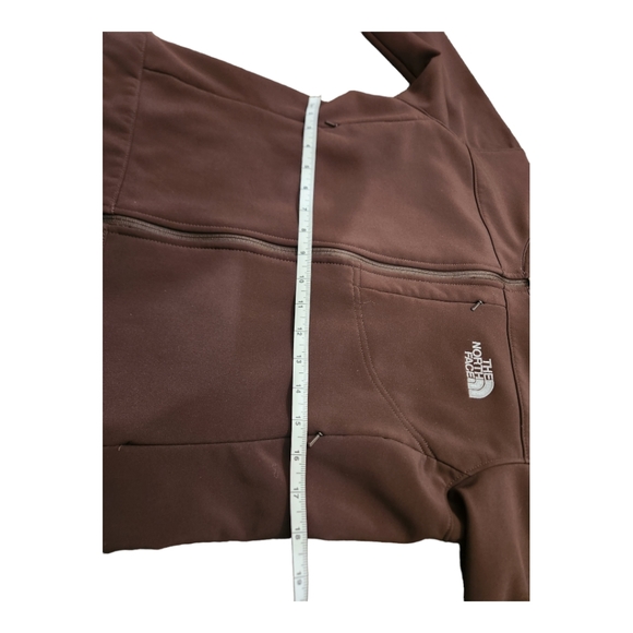The North Face Apex Soft Shell Jacket Brown and Blue, (Small) - Picture 15 of 16